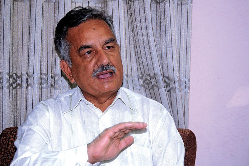 सुरेन्द्र पाण्डेलाई प्रचण्ड-नेपाल पक्षको महासचिव बनाइने